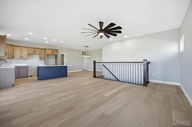 16639 Pembrooke Court, Carlyle, IL 62231