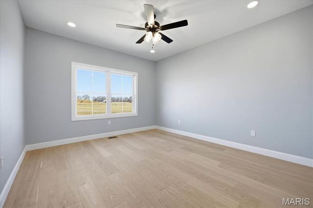 16639 Pembrooke Court, Carlyle, IL 62231