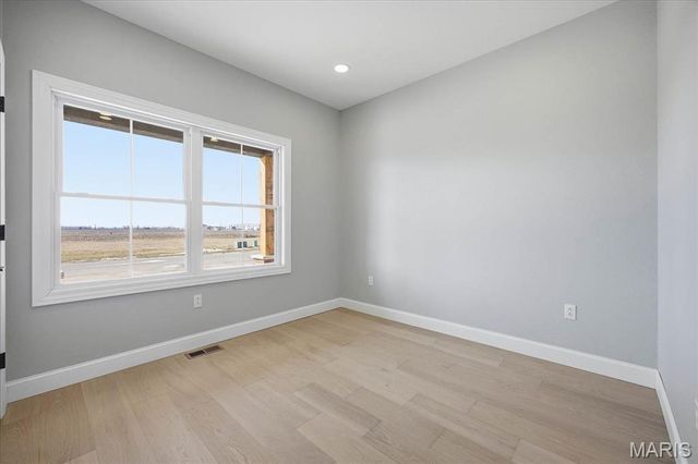 16639 Pembrooke Court, Carlyle, IL 62231