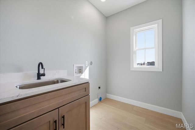 16639 Pembrooke Court, Carlyle, IL 62231