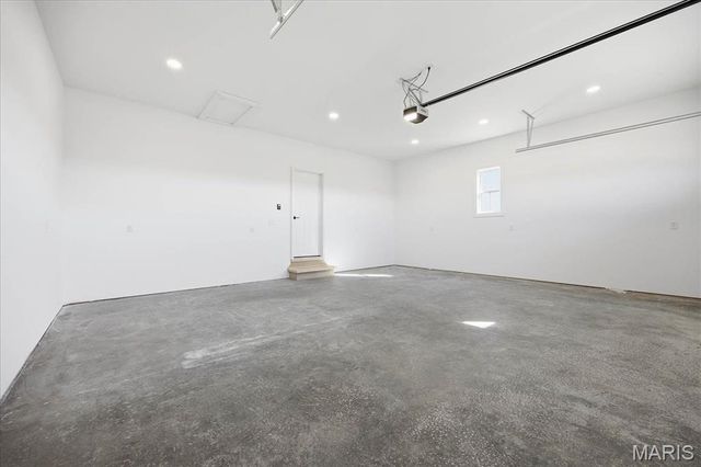 16639 Pembrooke Court, Carlyle, IL 62231