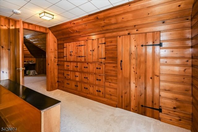 111 Jackson Ave, Wayne Twp., NJ 07470