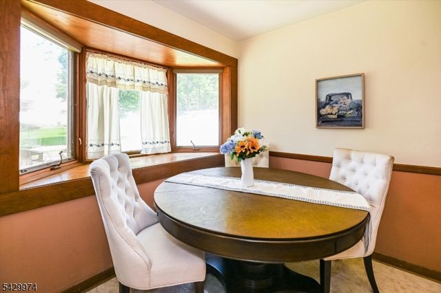 111 Jackson Ave, Wayne Twp., NJ 07470