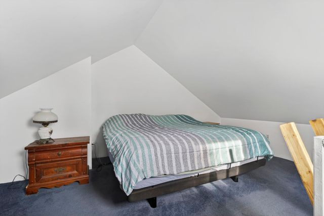 24a Fairway Road, Londonderry, NH 03053