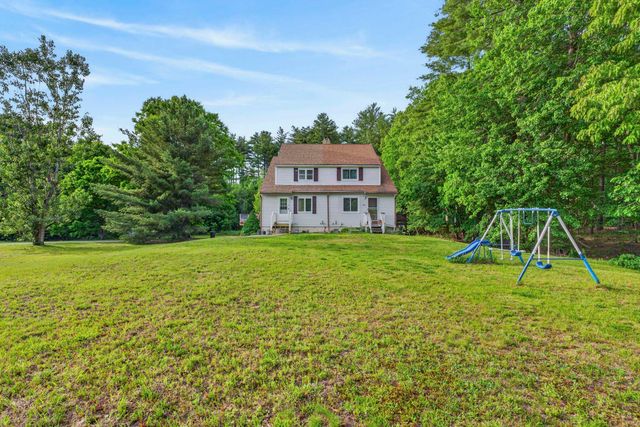 24a Fairway Road, Londonderry, NH 03053