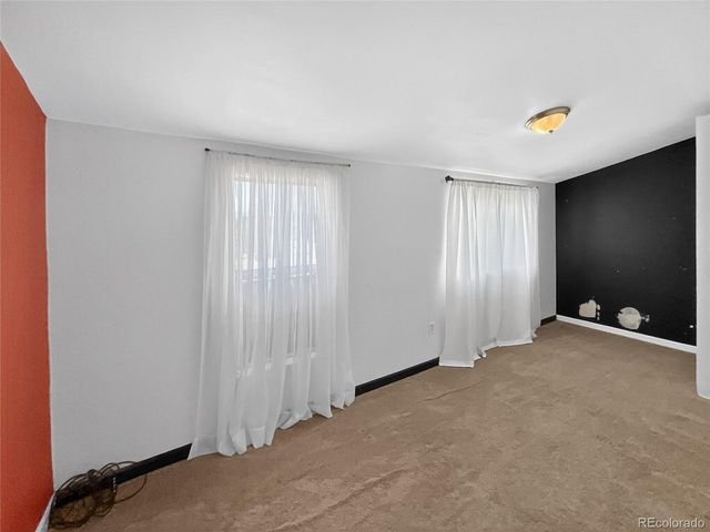 2041 Comanche Dr, Walsenburg, CO 81089