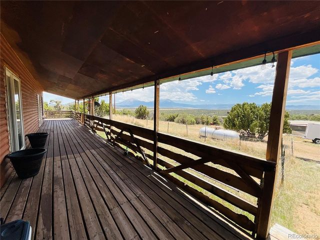 2041 Comanche Dr, Walsenburg, CO 81089