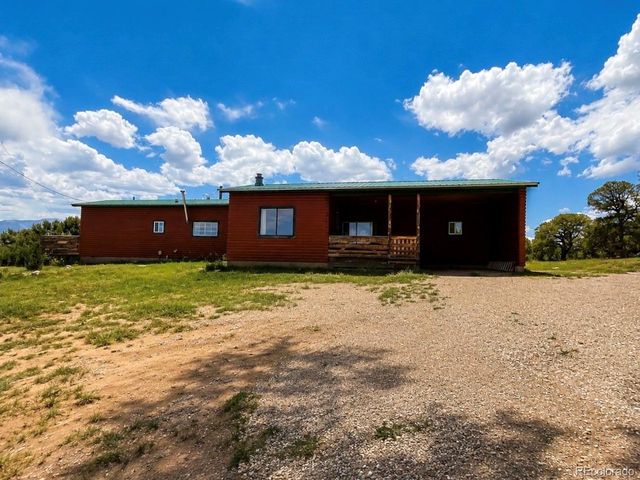 2041 Comanche Dr, Walsenburg, CO 81089