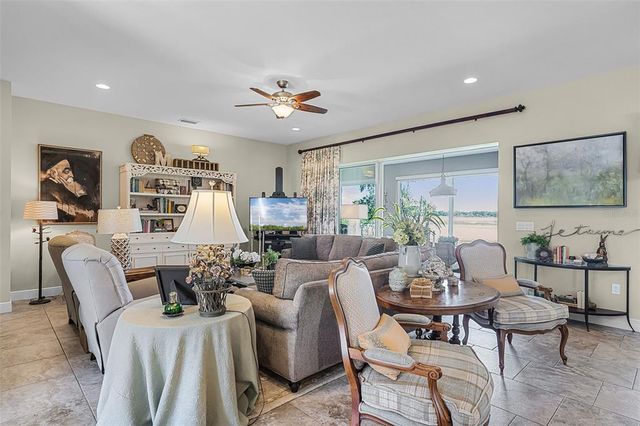 19435 VILLA CITY ROAD, Groveland, FL 34736