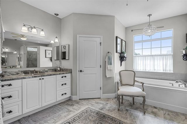 19435 VILLA CITY ROAD, Groveland, FL 34736
