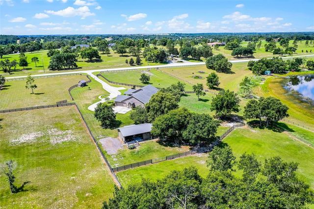 19435 VILLA CITY ROAD, Groveland, FL 34736