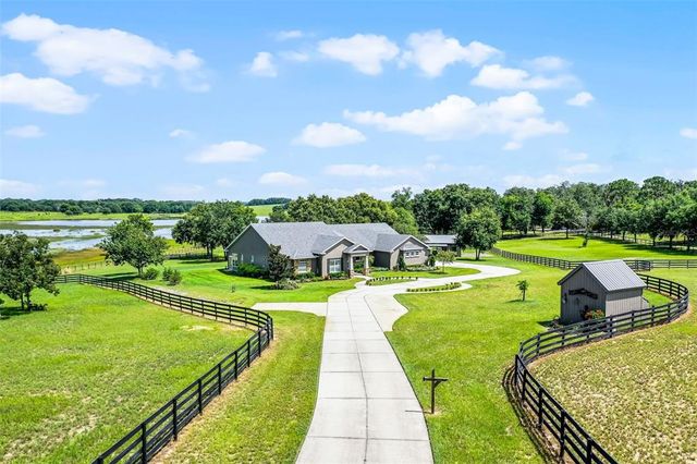 19435 VILLA CITY ROAD, Groveland, FL 34736
