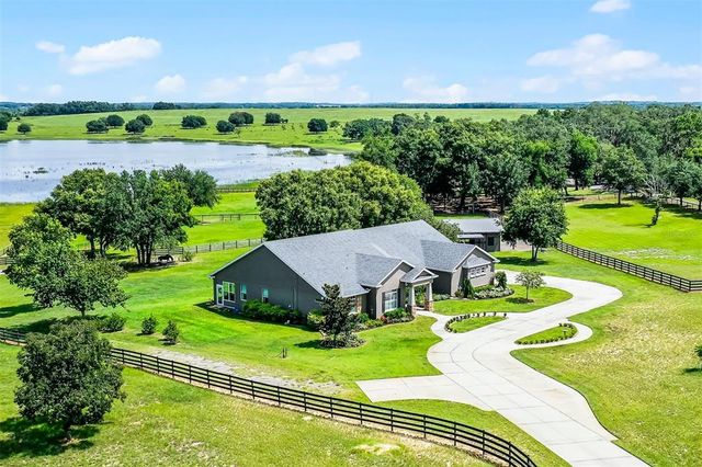 19435 VILLA CITY ROAD, Groveland, FL 34736