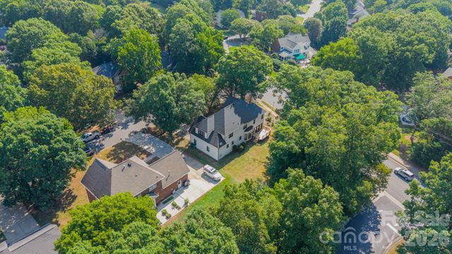 11550 Falling Leaves Drive, Charlotte, NC 28277