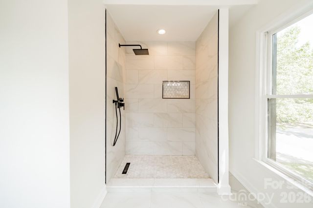 11550 Falling Leaves Drive, Charlotte, NC 28277