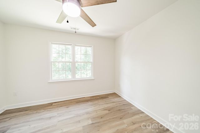 11550 Falling Leaves Drive, Charlotte, NC 28277