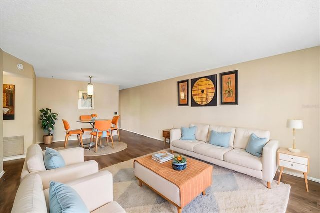 2402 ECUADORIAN WAY 28, Clearwater, FL 33763