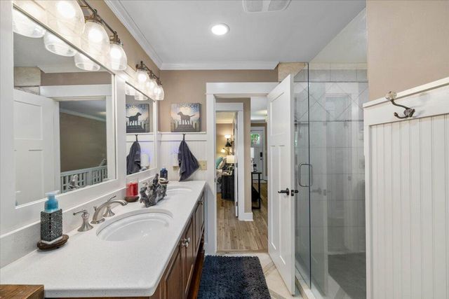 70 Crescent LN, Wirtz, VA 24184