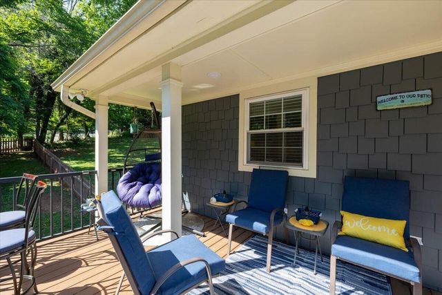 70 Crescent LN, Wirtz, VA 24184