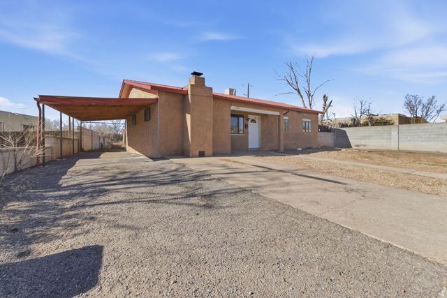 2901 Camino Del Gusto, Santa Fe, NM 87507