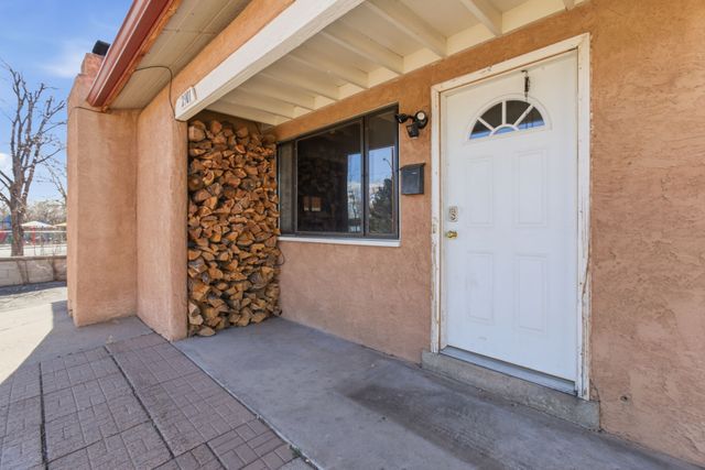 2901 Camino Del Gusto, Santa Fe, NM 87507