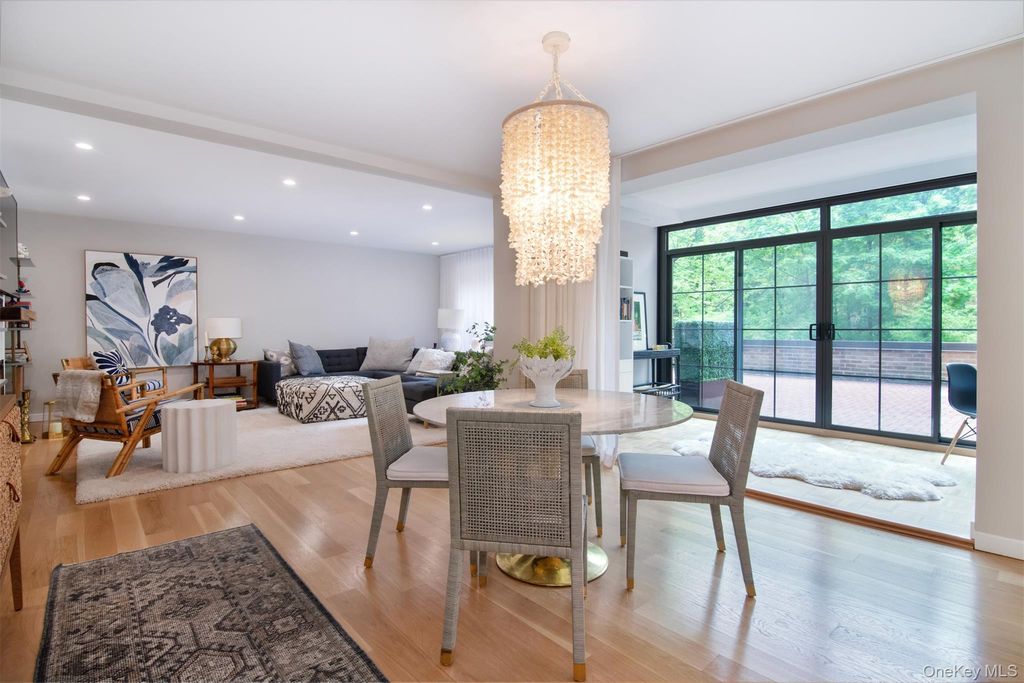 72 Pondfield Road West 1G, Bronxville, NY 10708