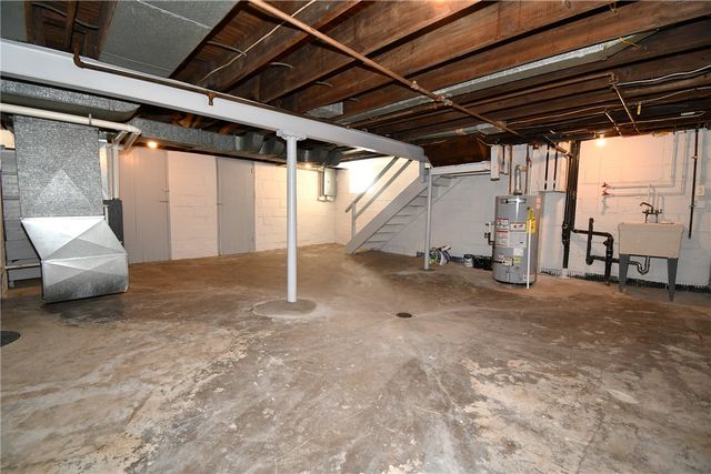 2308 Starkamp St, Brookline, PA 15226