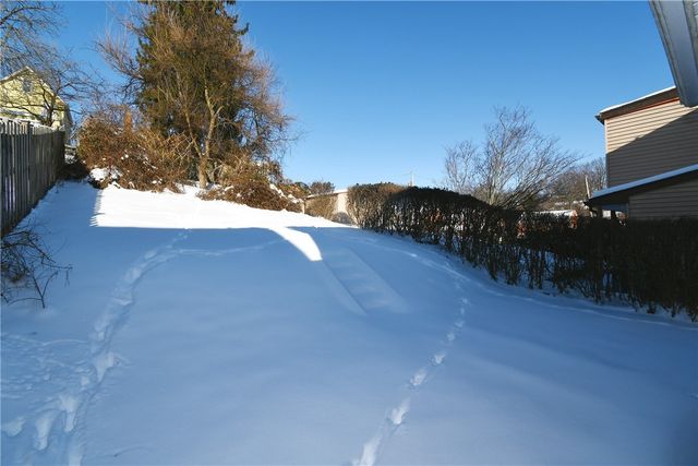 2308 Starkamp St, Brookline, PA 15226