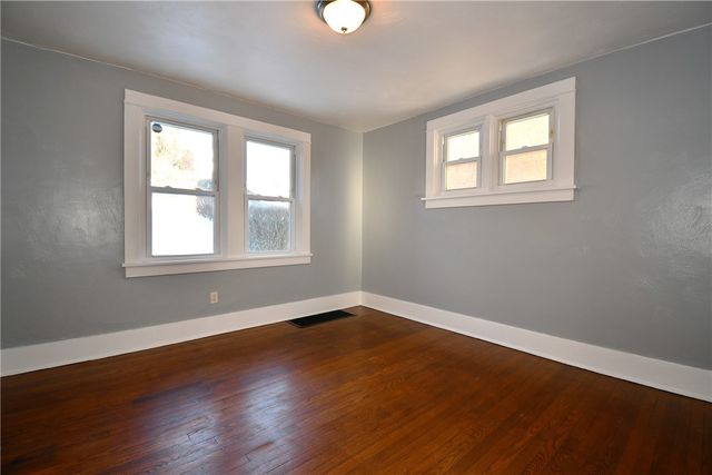 2308 Starkamp St, Brookline, PA 15226