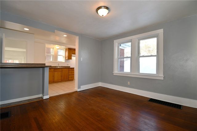 2308 Starkamp St, Brookline, PA 15226