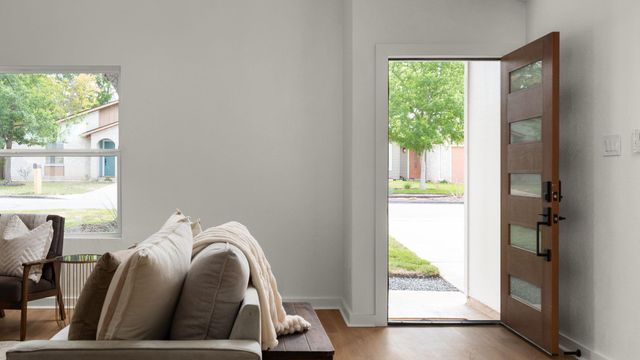 3921 Leafield DR, Austin, TX 78749