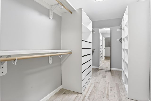 7934 DOVIE LN, Germantown, TN 38138