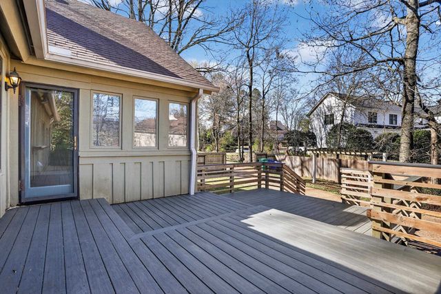 7934 DOVIE LN, Germantown, TN 38138