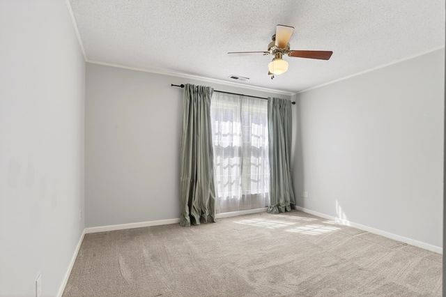 7934 DOVIE LN, Germantown, TN 38138