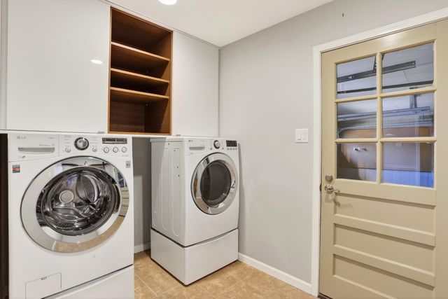 7934 DOVIE LN, Germantown, TN 38138