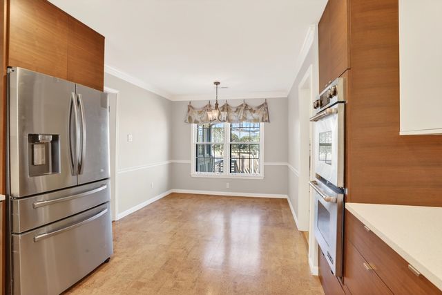 7934 DOVIE LN, Germantown, TN 38138