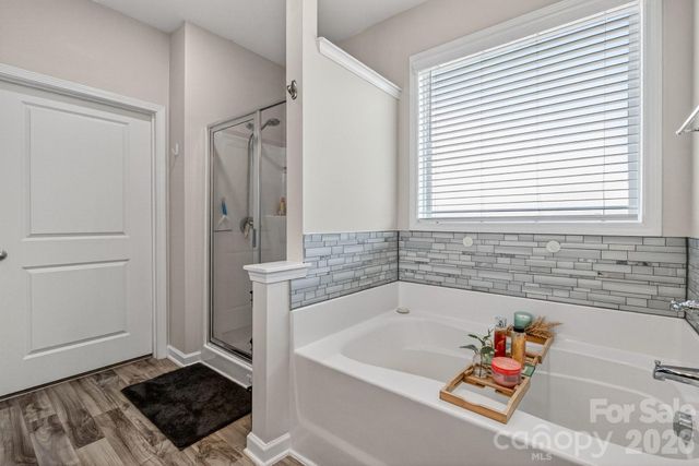 4546 Dover Court, Denver, NC 28037