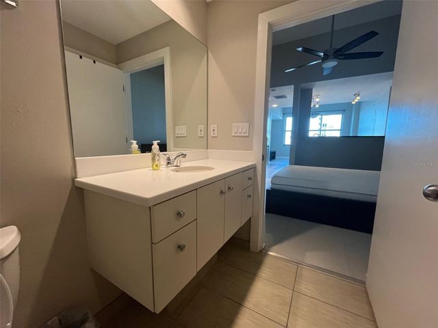 1208 E KENNEDY BOULEVARD 817, Tampa, FL 33602