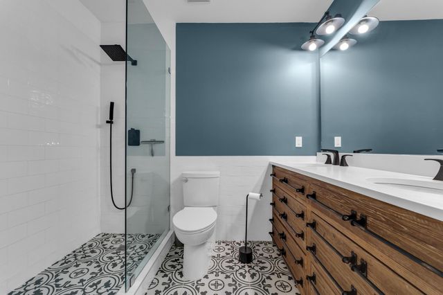 925 SE 10th Street, Pompano Beach, FL 33060