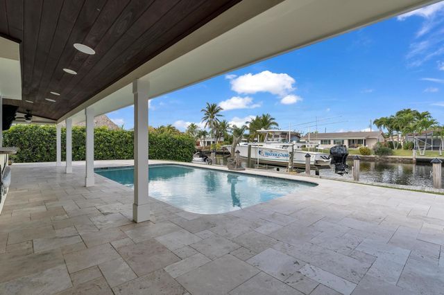 925 SE 10th Street, Pompano Beach, FL 33060