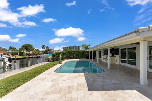 925 SE 10th Street, Pompano Beach, FL 33060