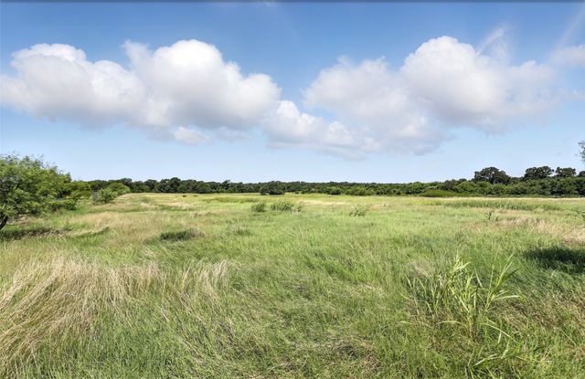 5601 County Rd 803, Joshua, TX 76058