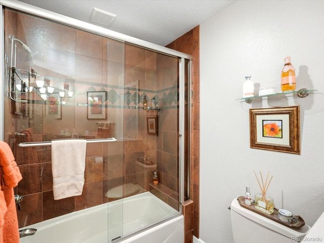 6081 Silver Thorn Run, Littleton, CO 80125