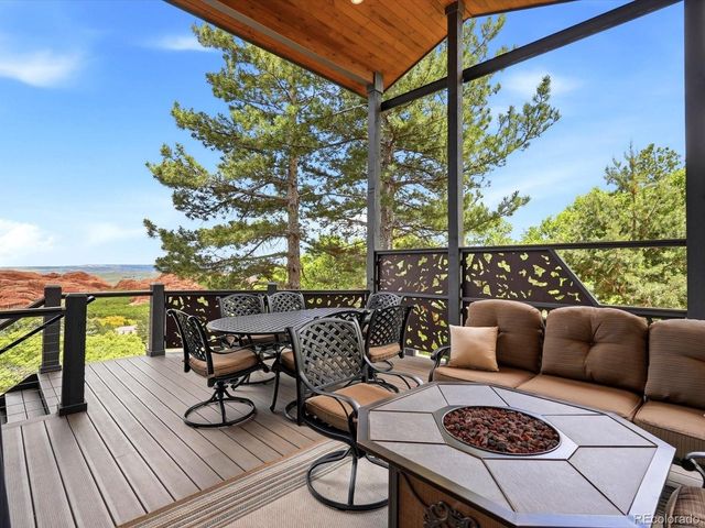 6081 Silver Thorn Run, Littleton, CO 80125