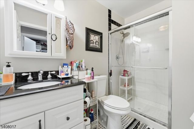 159 Henderson Pl, East Windsor Twp., NJ 08520