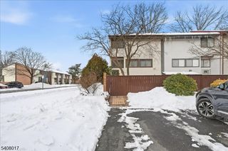 159 Henderson Pl, East Windsor Twp., NJ 08520