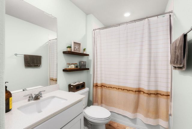 120 Ellinger RD, Georgetown, TX 78626