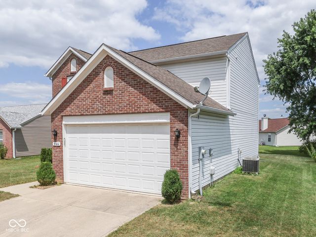 944 Angus Lane, Indianapolis, IN 46217