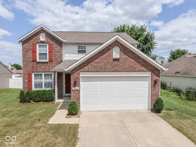 944 Angus Lane, Indianapolis, IN 46217
