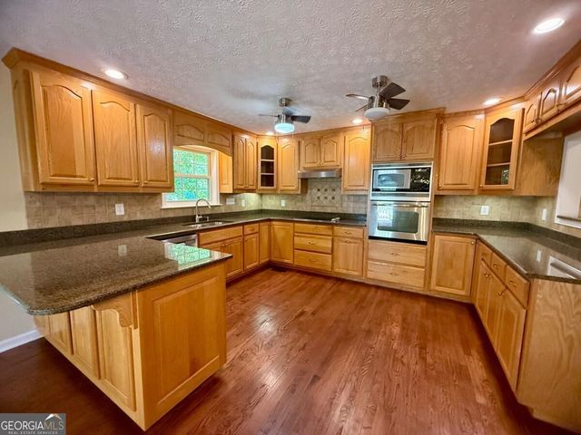 148 Swan Sanders Road, Hartwell, GA 30643